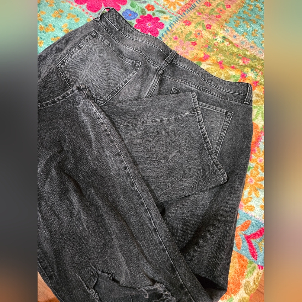 Fashion Nova - Black Destroyed Oversized Denim - Picture 7 of 7
